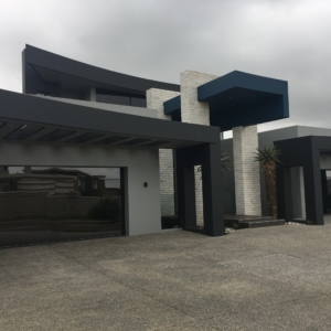 Frameless Glass & Aluminium 5