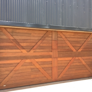 Timber Custom 8