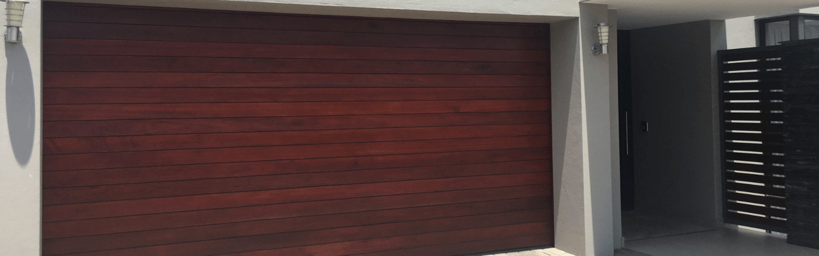 Horizontal Slatted Timber Garage Door Horizontal Slatted Timber Garage Door