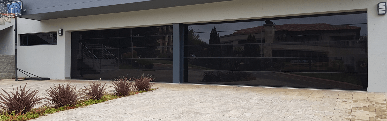 Glazed Frame-less Glass Garage Door Glazed Frame-less Glass Garage Door